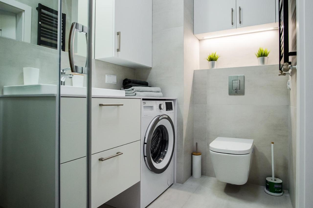 Shipyard Gdansk Apartment - Free Private Parking 외부 사진
